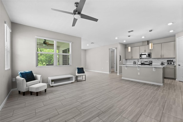 4028 Southern Vista Loop, Saint Cloud, FL 34772 - photo 2