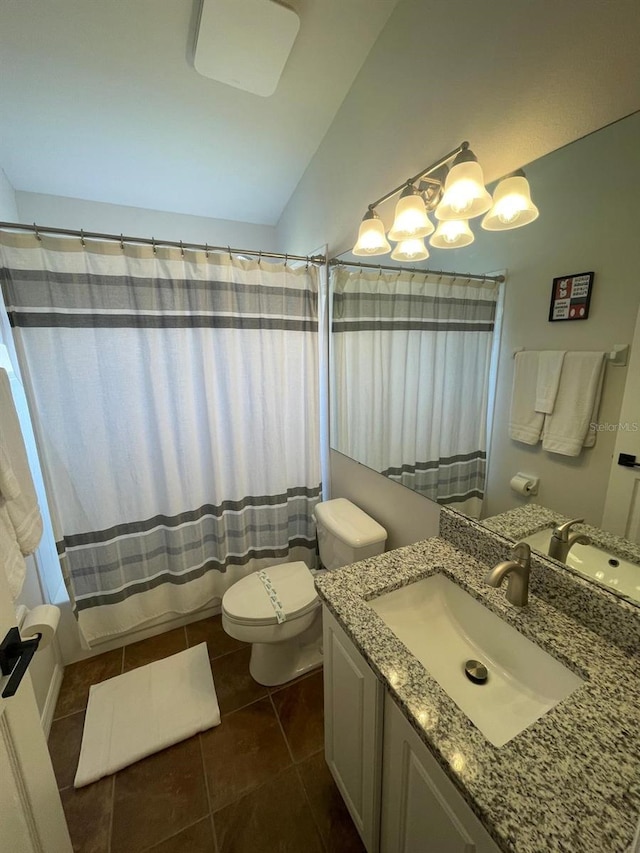 8071 Roaring Creek Ct, Kissimmee, FL 34747 - full bath with lofted ceiling, vanity, tile patterned flooring, a chandelier, and shower / tub combo