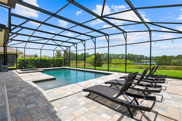 10180 Merrymeeting Bay Dr, Winter Garden, FL 34787 - view of pool featuring a patio area, a water view, glass enclosure, and a pool with connected hot tub