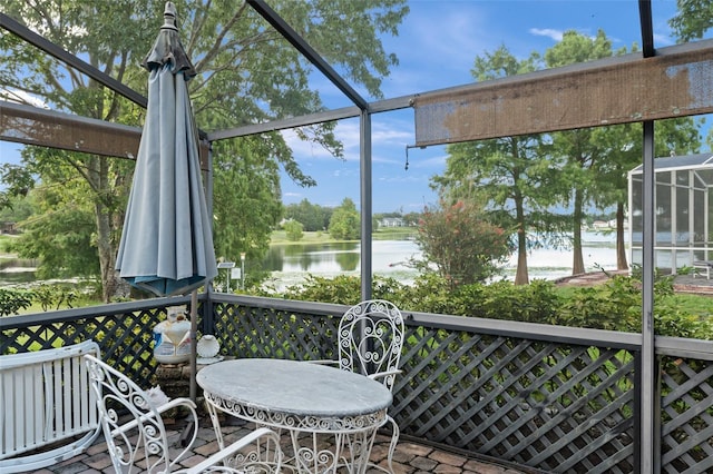 3310 Tall Timber Dr, Orlando, FL 32812 - sunroom featuring a water view