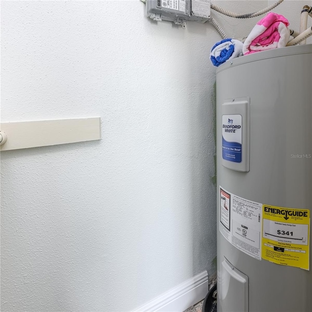 3700 Idlebrook Cir Unit 200, Casselberry, FL 32707 - utility room with water heater