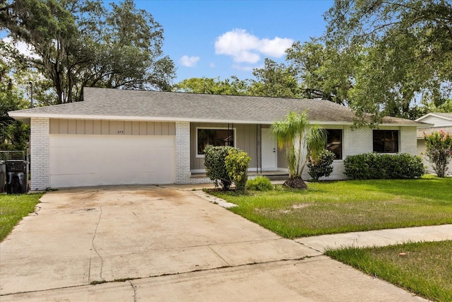 575 Lake Mccoy Dr, Apopka, FL 32712 - photo 1