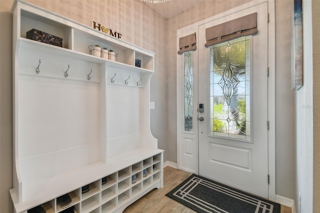 2433 Santa Vista Loop, Apopka, FL 32703 - mudroom with light wood-style flooring and baseboards