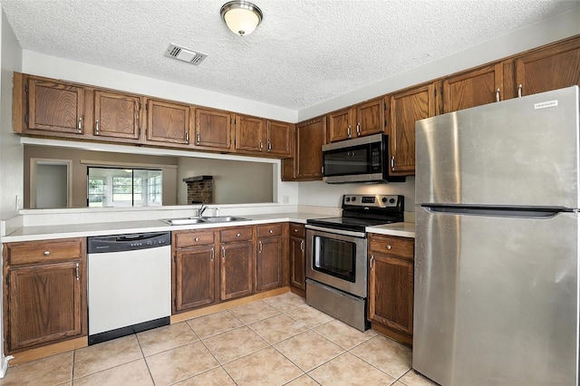 7810 Wortham Ct, Orlando, FL 32825 - photo 12