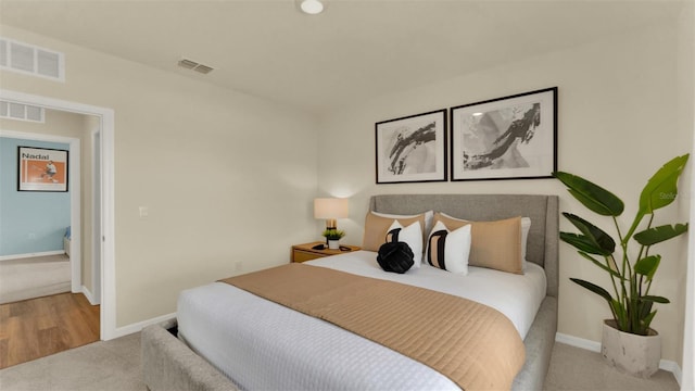 5650 Paddock Fence Ln, Apopka, FL 32712 - carpeted bedroom featuring baseboards