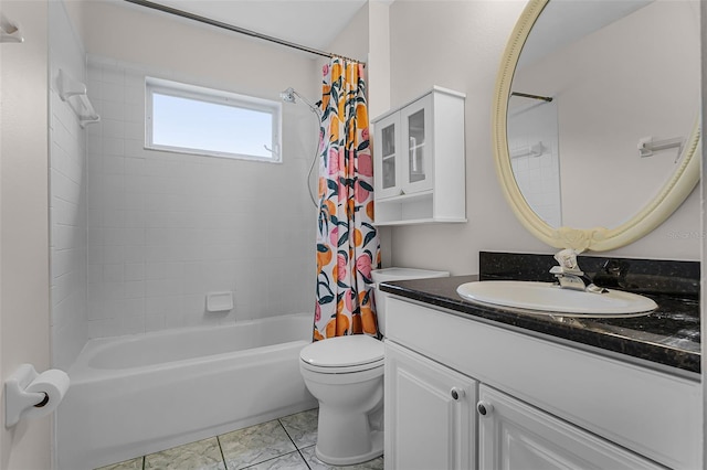 1326 Hampshire Place Cir, Altamonte Springs, FL 32714 - full bath featuring vanity and shower / bathtub combination with curtain
