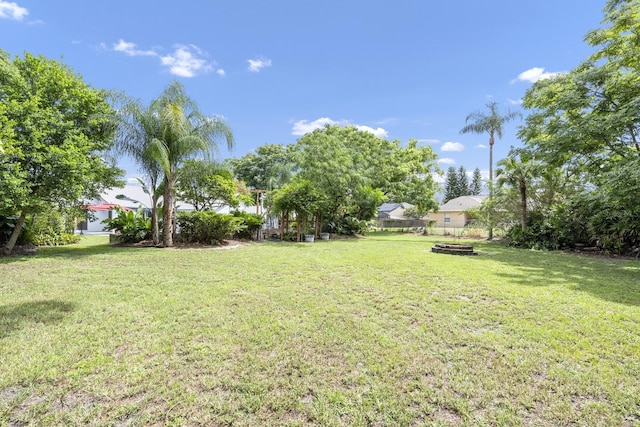 9001 New Orleans Ct, Orlando, FL 32818 - view of yard