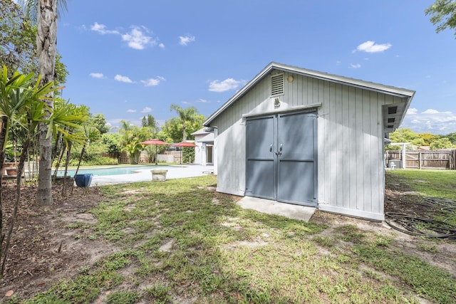 9001 New Orleans Ct, Orlando, FL 32818 - view of shed with a fenced backyard