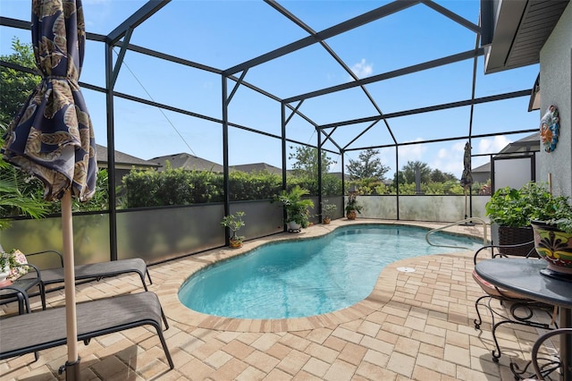 2338 Clemblue Rd, Clermont, FL 34715 - outdoor pool featuring a patio and a lanai