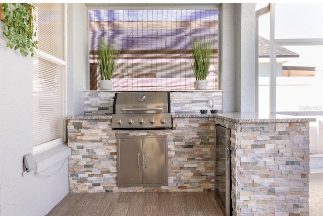 1041 Jaybee Ave, Davenport, FL 33897 - view of patio with exterior kitchen and beverage cooler