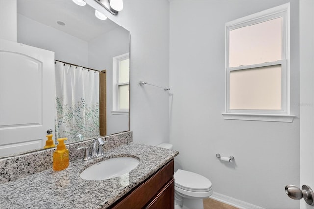 1559 Bayfront Park Aly, Winter Garden, FL 34787 - full bathroom with vanity, plenty of natural light, and a shower with curtain