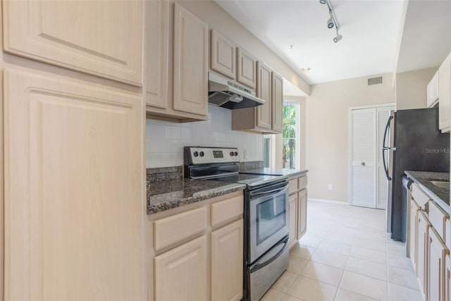 408 Summit Ridge Pl Unit 210, Longwood, FL 32779 - kitchen with stainless steel range with electric stovetop, under cabinet range hood, decorative backsplash, track lighting, and light tile patterned flooring