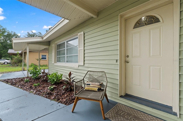 575 Ave M SE, Winter Haven, FL 33880 - entrance to property featuring covered porch