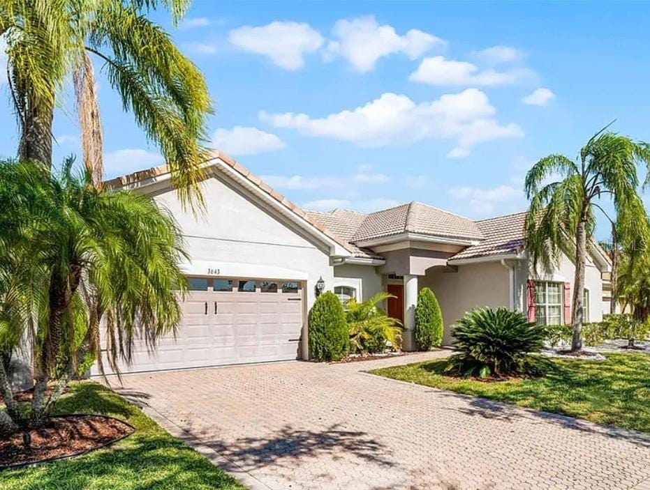 3643 Weatherfield Dr, Kissimmee, FL 34746 - photo 1