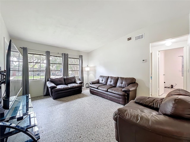 131 E 3rd Ct, Chuluota, FL 32766 - living area with lofted ceiling
