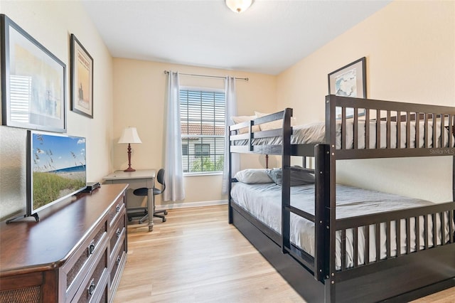 4024 Breakview Dr Unit 402, Orlando, FL 32819 - bedroom with light wood-type flooring and an office area