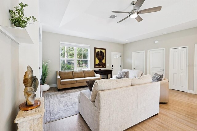 430 Baker Ave, Lake Helen, FL 32744 - living area featuring light wood-style flooring and a ceiling fan