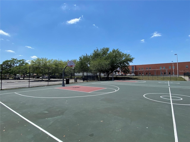 1709 Shady Ridge Ct Unit 243, Orlando, FL 32807 - view of sport court featuring community basketball court