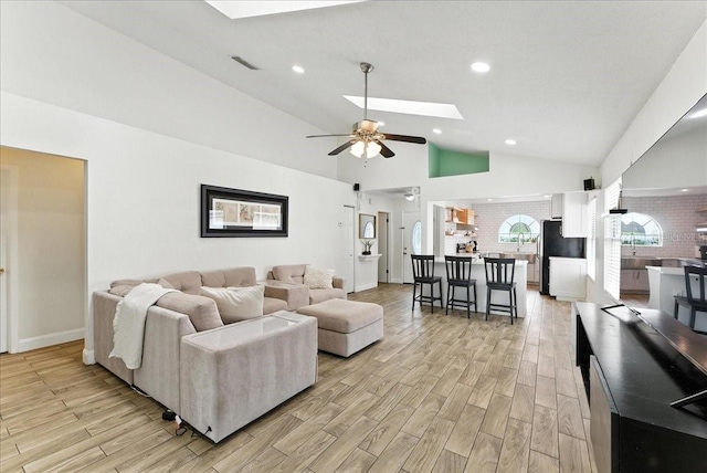 174 Edgewater Cir, Sanford, FL 32773 - photo 9