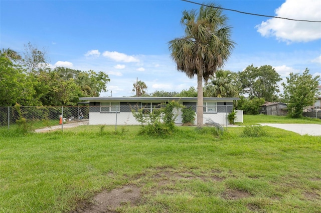 4505 Cottonwood Dr, New Port Richey, FL 34652 - view of front facade