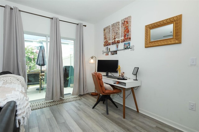 2326 Carrabelle Way, Sanford, FL 32771 - home office with light wood-style flooring