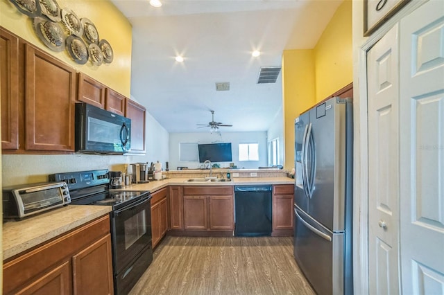 105 Paradise Woods Ct, Davenport, FL 33896 - photo 3