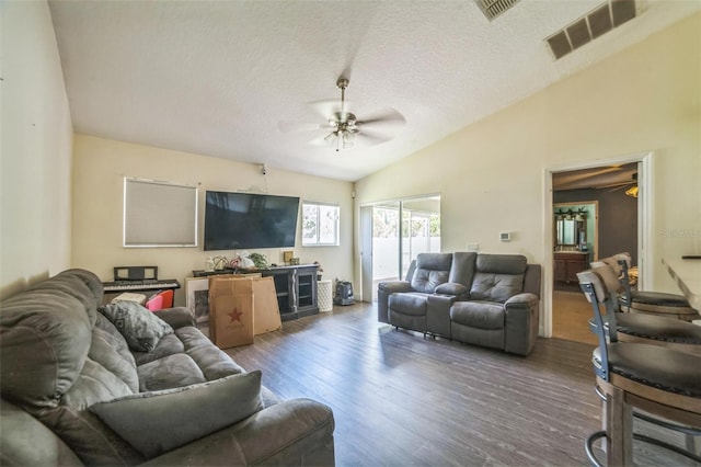 105 Paradise Woods Ct, Davenport, FL 33896 - photo 7