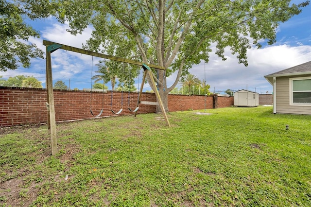 9 Summerset Ter, Casselberry, FL 32707 - fenced backyard with a storage shed