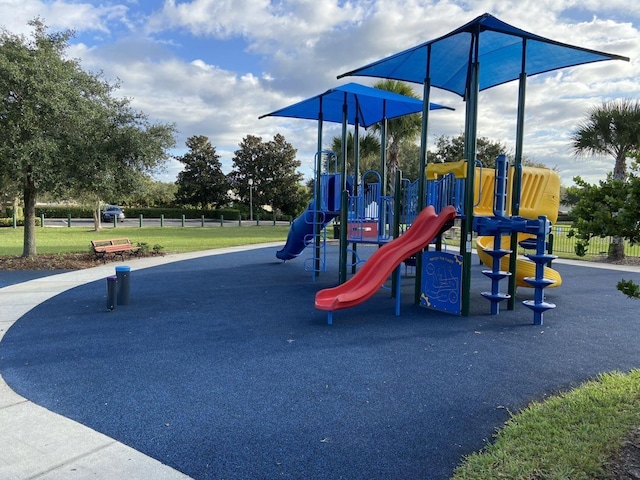 8804 Warwick Shore Xing Unit X, Orlando, FL 32829 - view of community jungle gym
