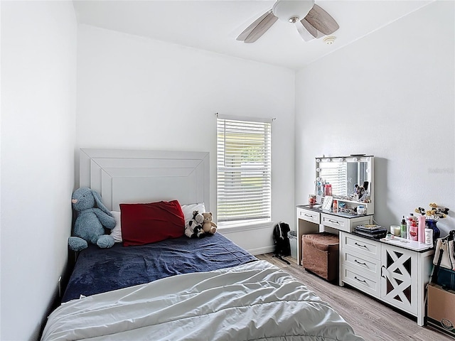 799 Hacienda Cir, Kissimmee, FL 34741 - bedroom featuring light wood-style flooring and a ceiling fan