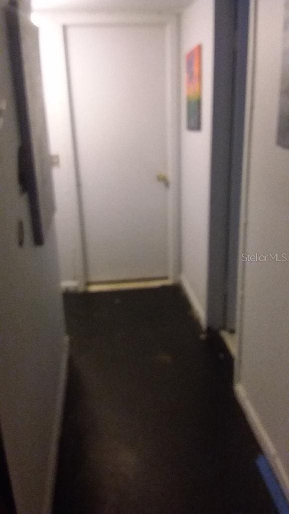 56 Brighton B 56, Boca Raton, FL 33434 - corridor with baseboards