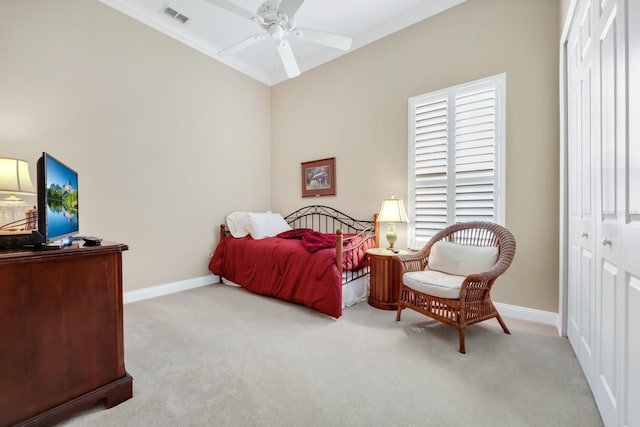 785 Hawks Blf, Clermont, FL 34711 - carpeted bedroom featuring a closet, ornamental molding, and a ceiling fan