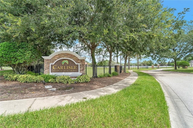 1067 Beckon Ct, Spring Hill, FL 34609 - photo 3