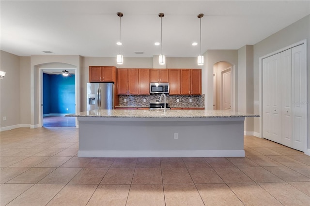 1067 Beckon Ct, Spring Hill, FL 34609 - photo 9