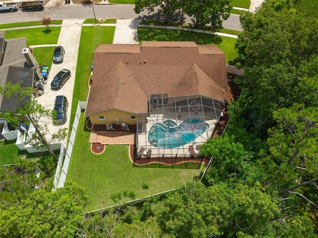 9342 Bay Vista Estates Blvd, Orlando, FL 32836 - view of subject property with a pool