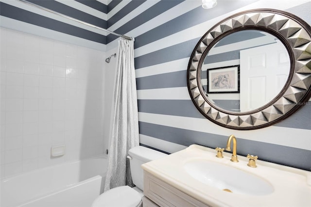 2540 Wembleycross Way, Orlando, FL 32828 - bathroom with shower / bath combo and vanity