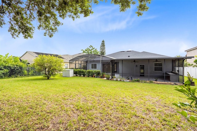 2540 Wembleycross Way, Orlando, FL 32828 - rear view of property featuring a ceiling fan and a fenced backyard