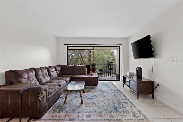 1036 Bonaire Dr Unit 2834, Altamonte Springs, FL 32714 - living area with light tile patterned floors and baseboards