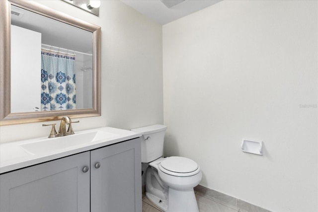 1036 Bonaire Dr Unit 2834, Altamonte Springs, FL 32714 - bathroom with vanity and tile patterned floors