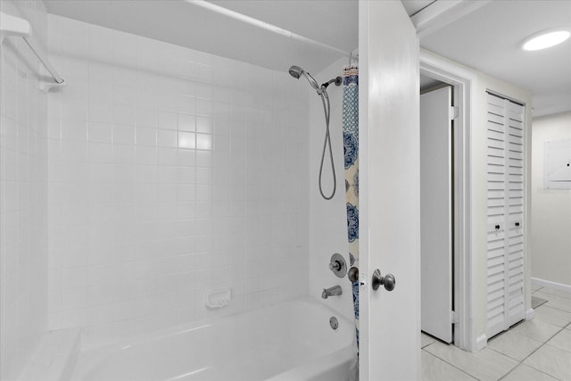 1036 Bonaire Dr Unit 2834, Altamonte Springs, FL 32714 - bathroom with tub / shower combination and tile patterned flooring