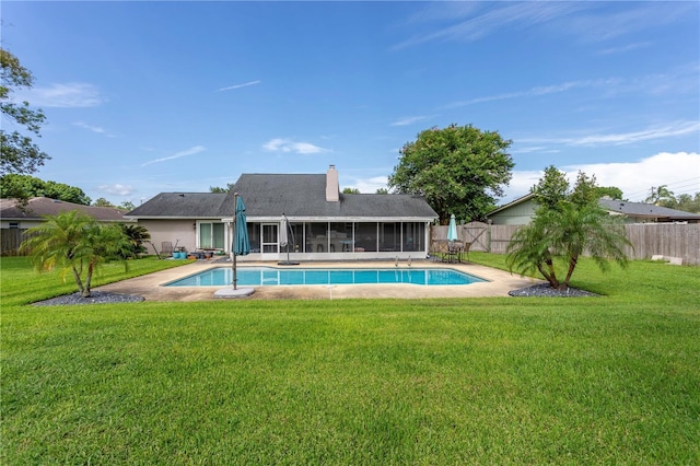 5361 Jade Cir, Belle Isle, FL 32812 - view of pool with a sunroom and a fenced backyard