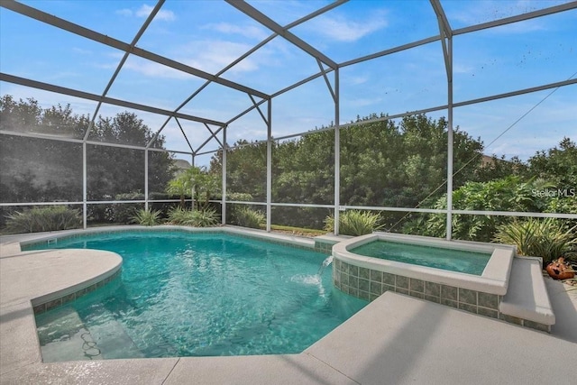 429 Belfry Dr, Davenport, FL 33897 - view of pool with a pool with connected hot tub and a lanai