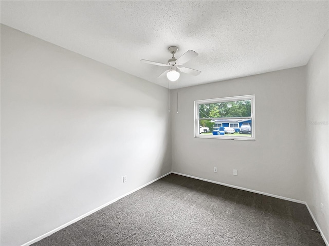 801 NE 4th Ave, Mulberry, FL 33860 - carpeted spare room with a ceiling fan and a textured ceiling