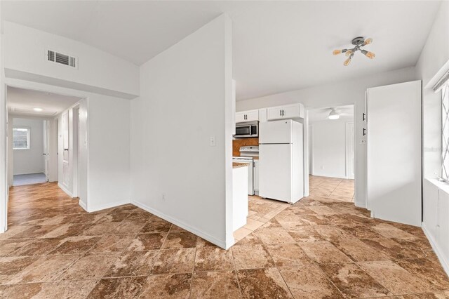 8216 Hilton Way, Orlando, FL 32810 - photo 18