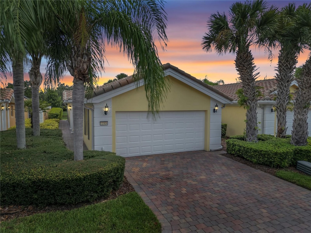 11908 Kajetan Ln, Orlando, FL 32827 - photo 1
