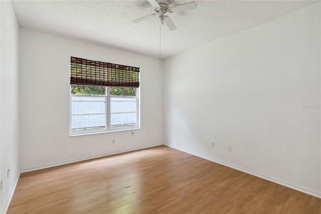 2908 Cedena Cove St, Orlando, FL 32817 - photo 11