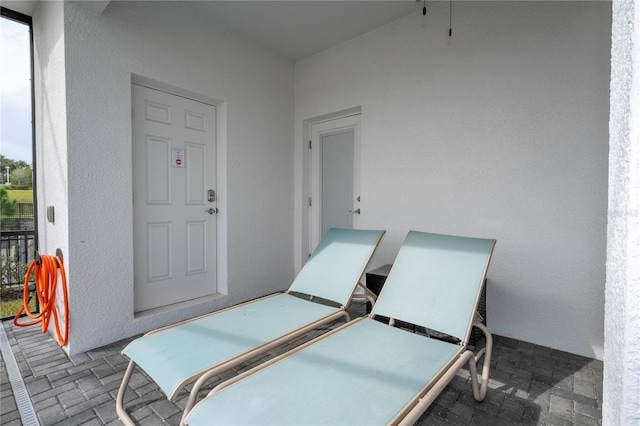1907 Summer Dr, Davenport, FL 33897 - entrance to property featuring stucco siding