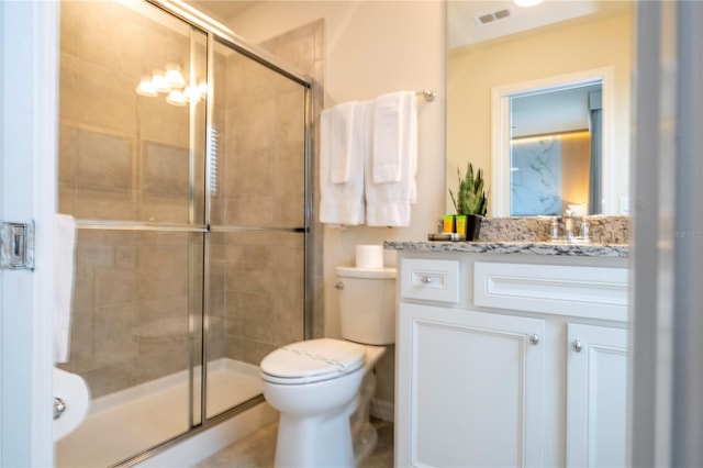 1907 Summer Dr, Davenport, FL 33897 - full bath with vanity and a shower stall