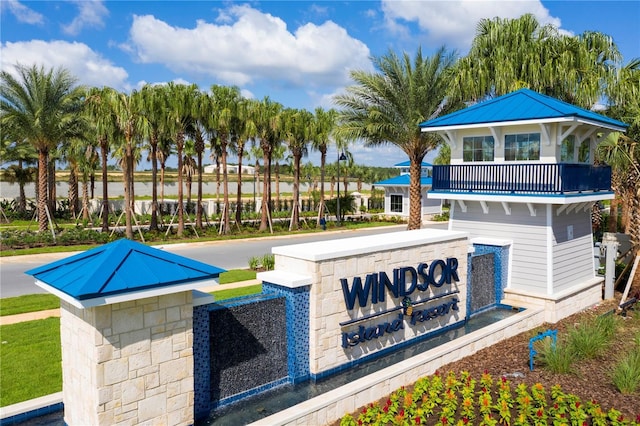 1907 Summer Dr, Davenport, FL 33897 - view of property's community featuring a water view