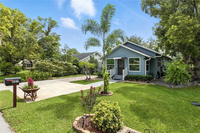 807 Minnesota Ave, Saint Cloud, FL 34769 - photo 1